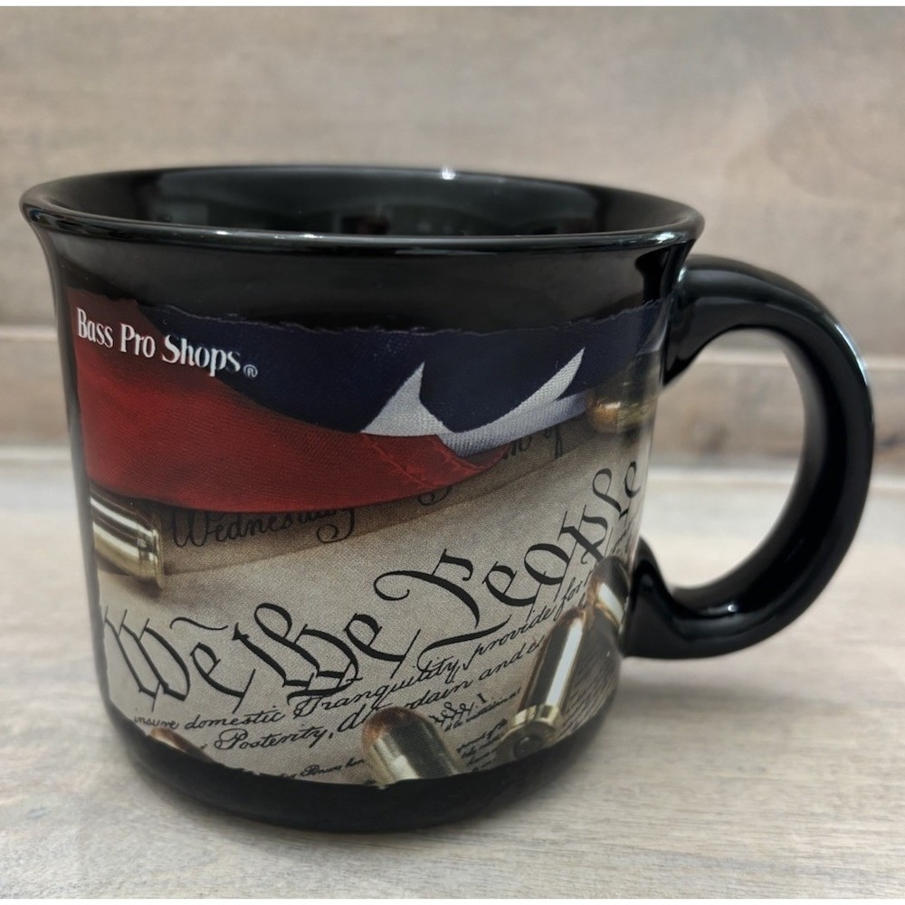 Bass Pro Shops Right To Bear Arms 2nd Amendment We The People 16oz Mug 2018